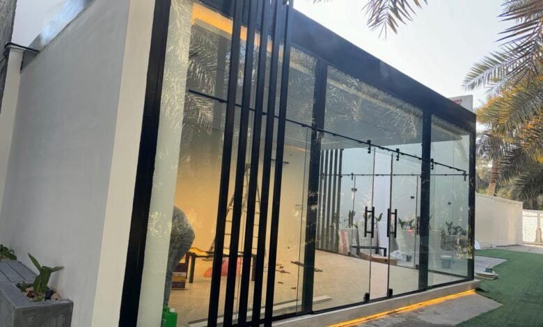 غرف زجاجية بالرياض